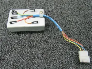 B395-1 (Alt: B395-2) Robinson R44 Light Dimmer Assembly